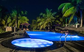 The Coconut Gardens Hotel & Restaurant